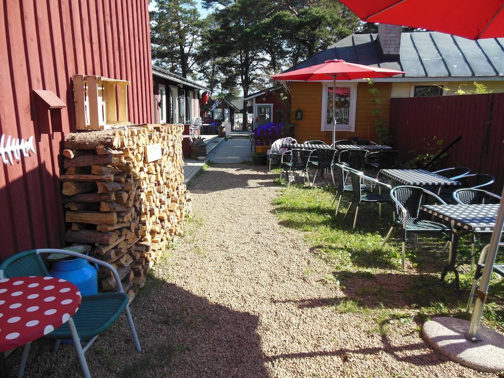 Hotel & Cafe Lanterna Nauvo Luaran gambar